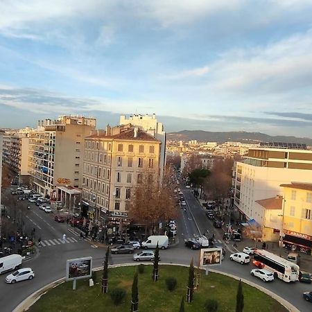 Vue Mer Et Et Notre Dame Centre Ville Avec Balcon Et Parking Marseille Exterior photo
